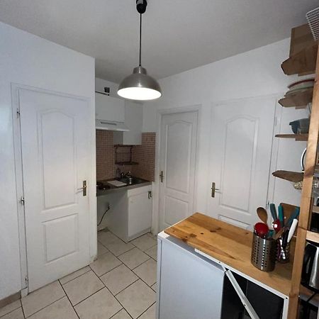Tours à portée de main Extérieur photo