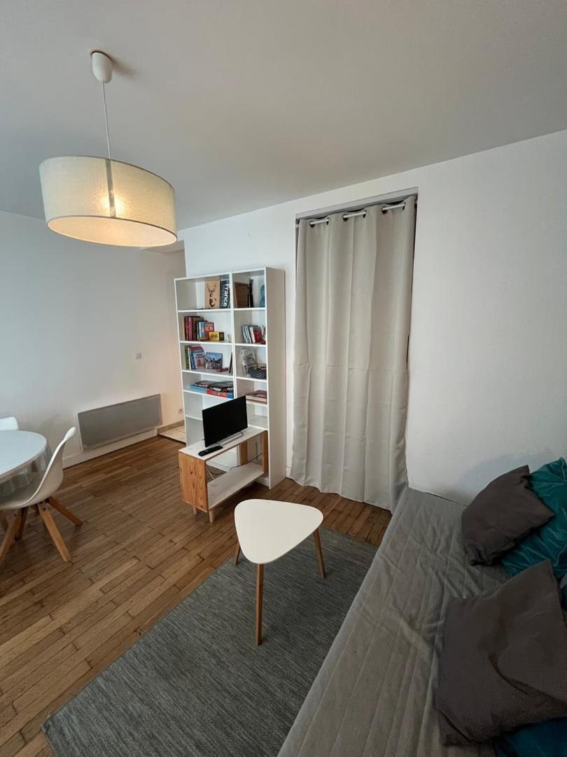 Tours à portée de main Extérieur photo